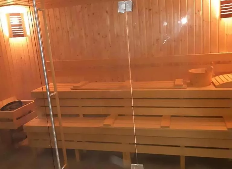 مُتل &spamontenegro Rivijera