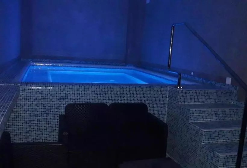 مُتل &spamontenegro Rivijera