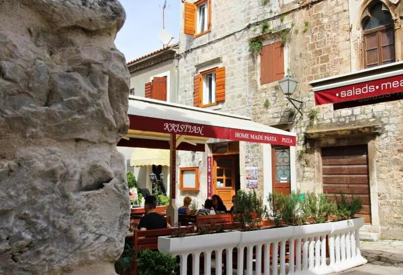 Majatalo Villa Ivanka