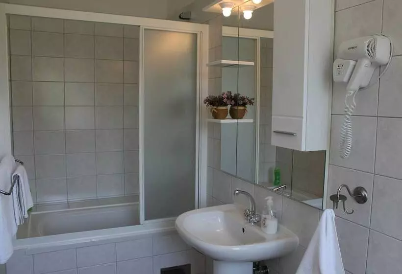 Villa Mandolina Apartments