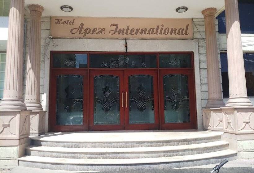 Hotelli Apex International
