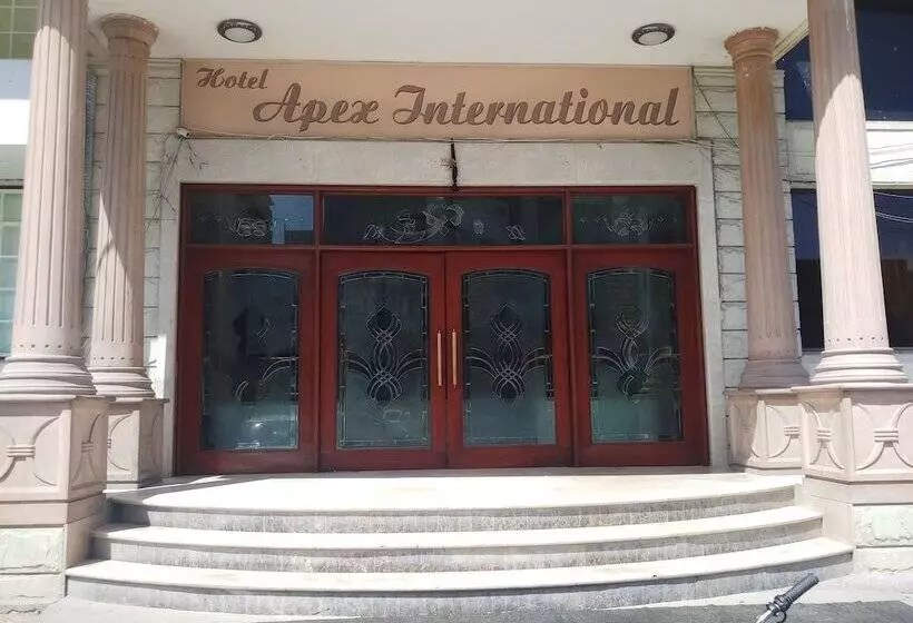 Hotelli Apex International