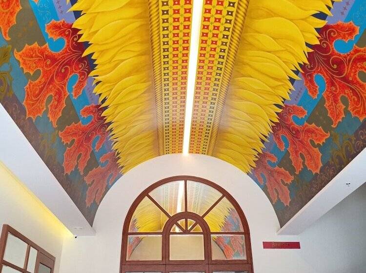 Hotelli Apex International