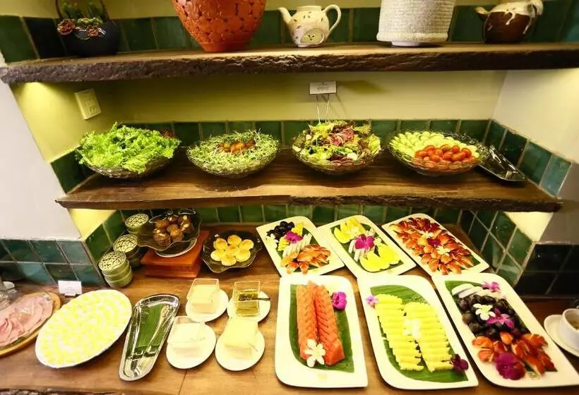 هتل Au Lac Legend