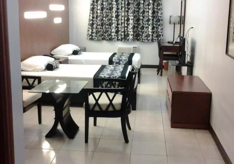 酒店 Jupiter Suites