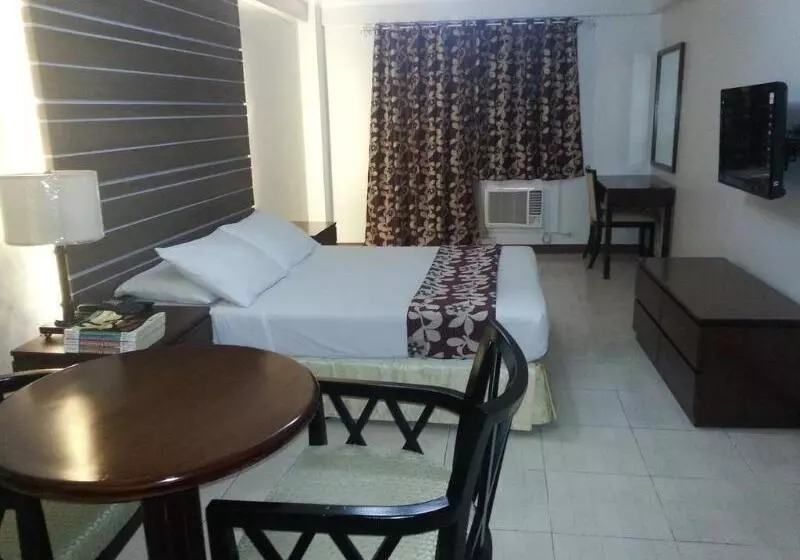 酒店 Jupiter Suites