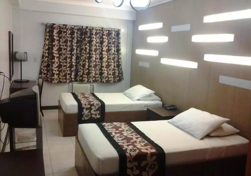 酒店 Jupiter Suites