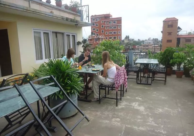 هتل Kathmandu Madhuban Guest House