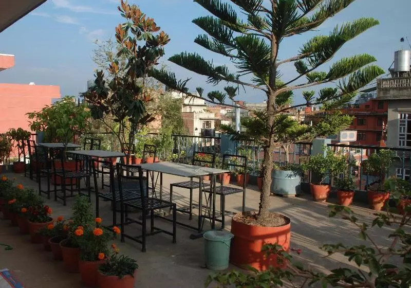 هتل Kathmandu Madhuban Guest House