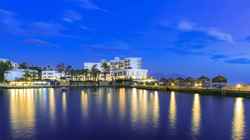 Le Bleu Hotel & Resort Kusadasi