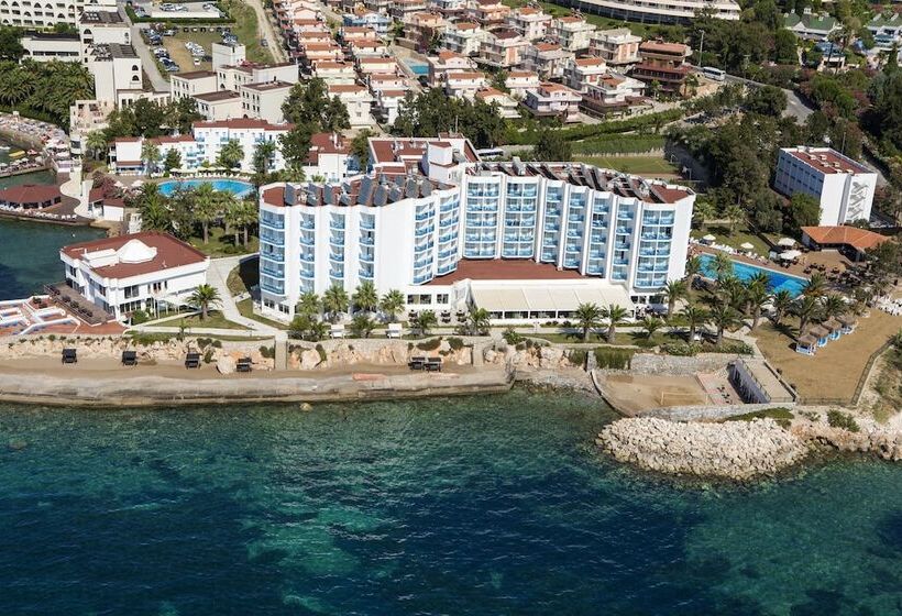Le Bleu Hotel & Resort Kusadasi