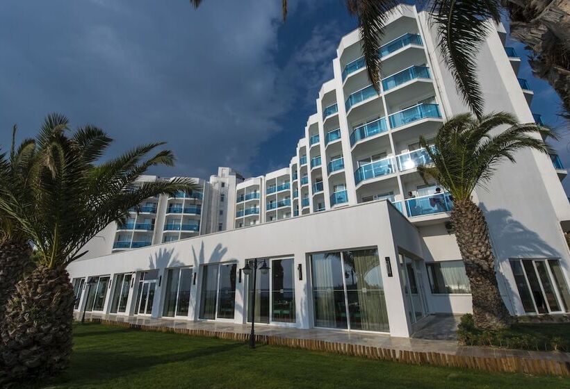 Le Bleu Hotel & Resort Kusadasi