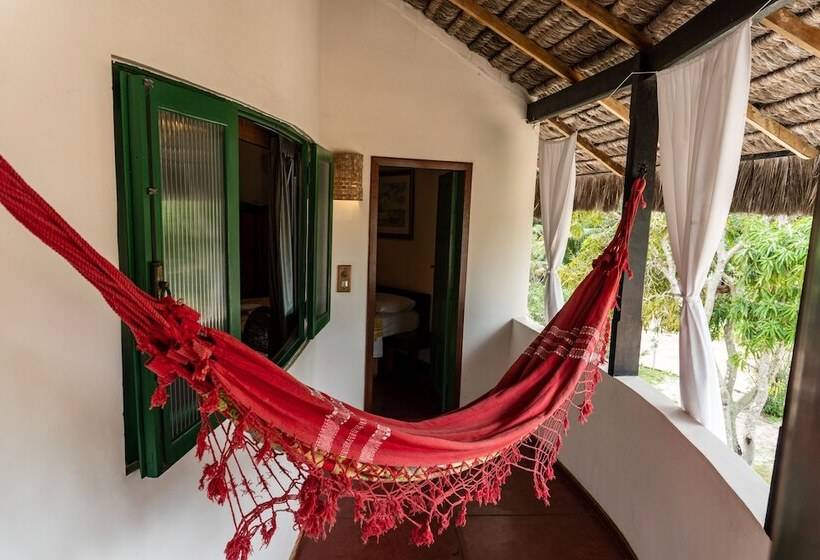 בית מלון כפרי Marina Porto Abrolhos