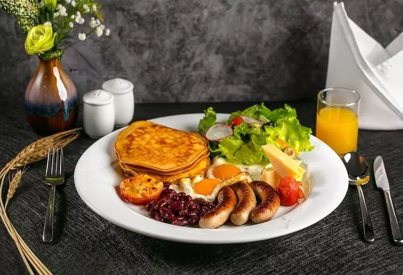 The Tray Hotel Hai Phong