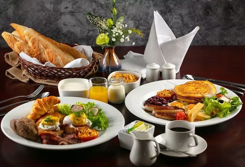 The Tray Hotel Hai Phong