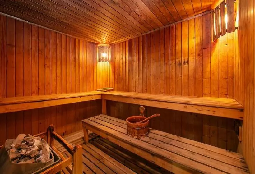 The Tray Hotel Hai Phong