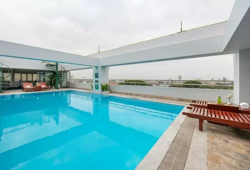 The Tray Hotel Hai Phong