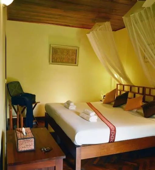 Hotelli Villa Nam Song