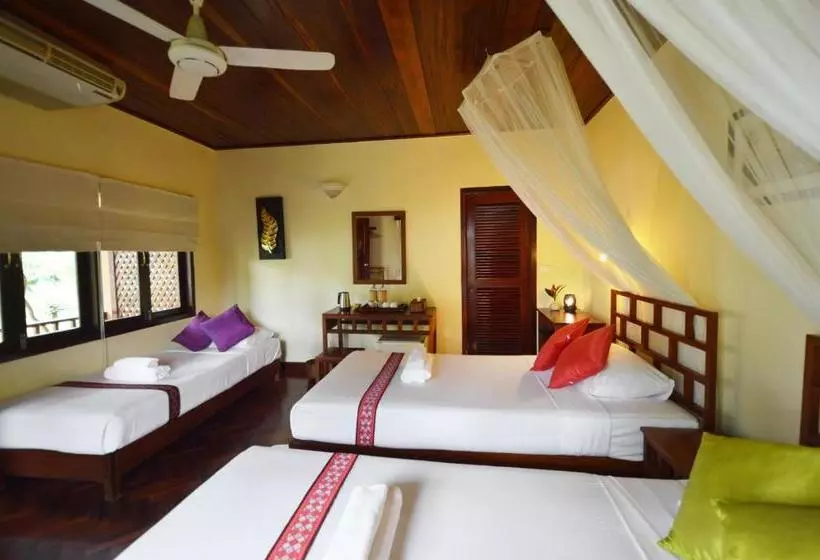Hotelli Villa Nam Song