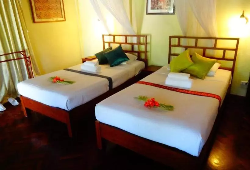 Hotelli Villa Nam Song