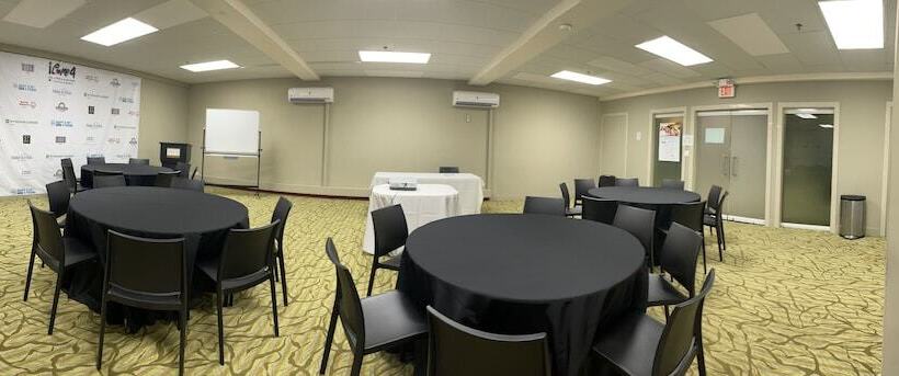 Отель Wyndham Garden Guam