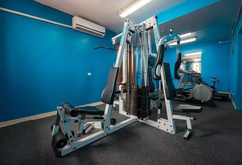 هتل Wyndham Garden Guam