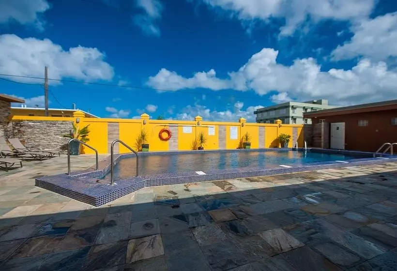 هتل Wyndham Garden Guam