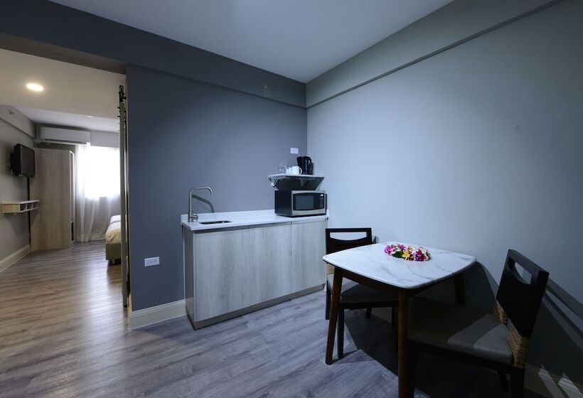 Отель Wyndham Garden Guam