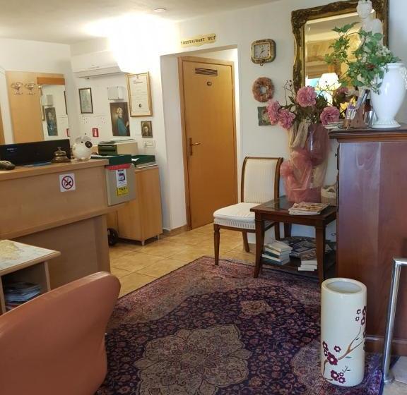 پانسیون Boutique Hotel Santa Maria