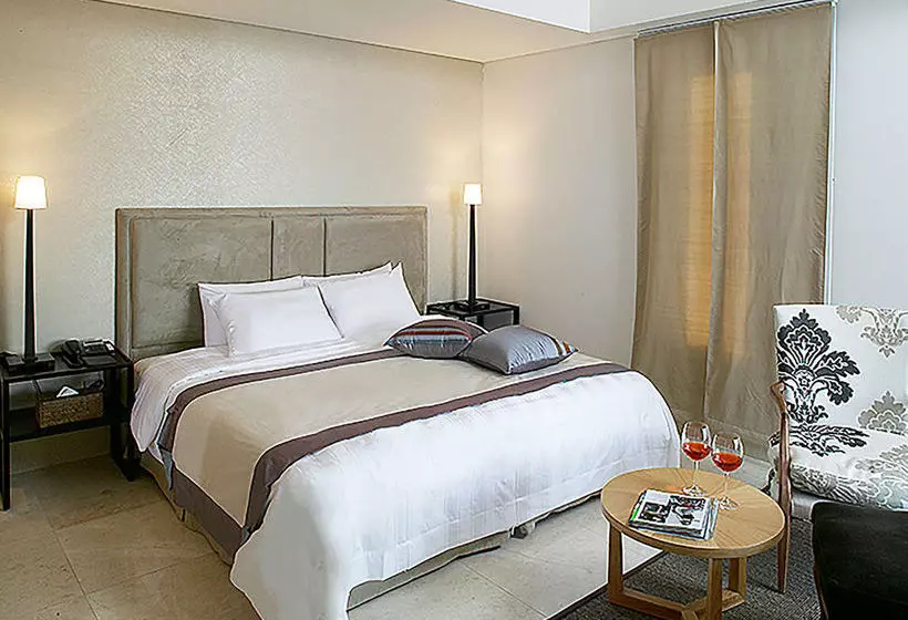 The Baume Couture Boutique Hotel