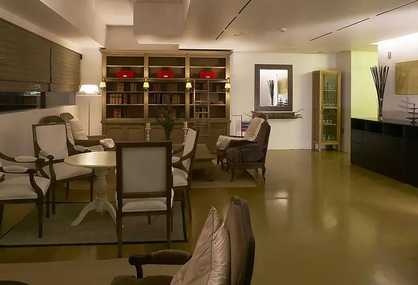 The Baume Couture Boutique Hotel