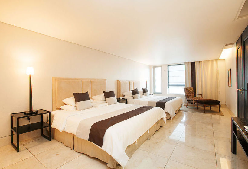 The Baume Couture Boutique Hotel