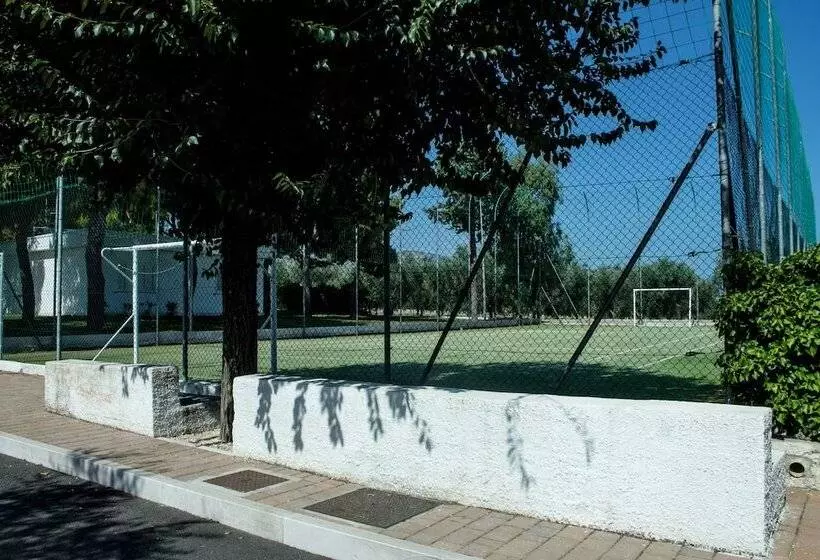 Villaggio Turistico Baia Del Monaco