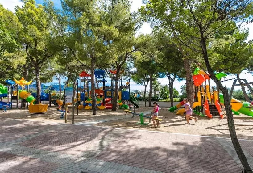 Villaggio Turistico Baia Del Monaco