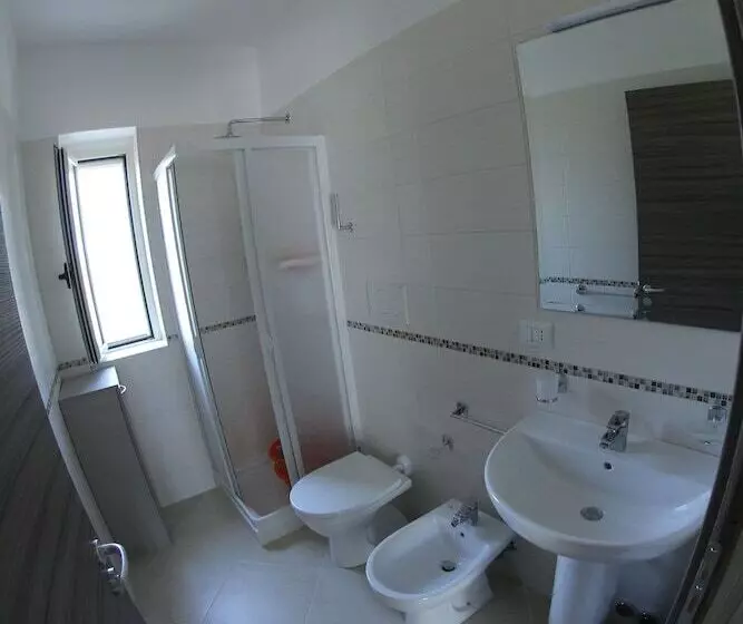 Villaggio Turistico Baia Del Monaco