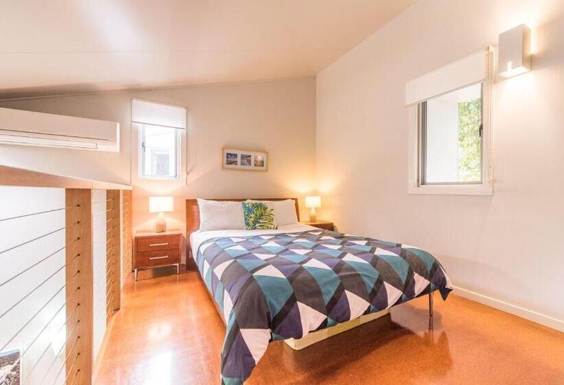 Allure Stradbroke Resort