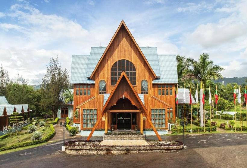 هتل Aye Thar Yar Golf Resort