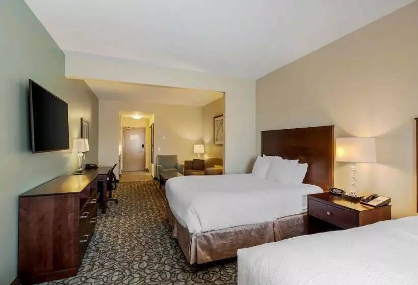 Best Western Plus Walkerton Hotel & Conference Centre