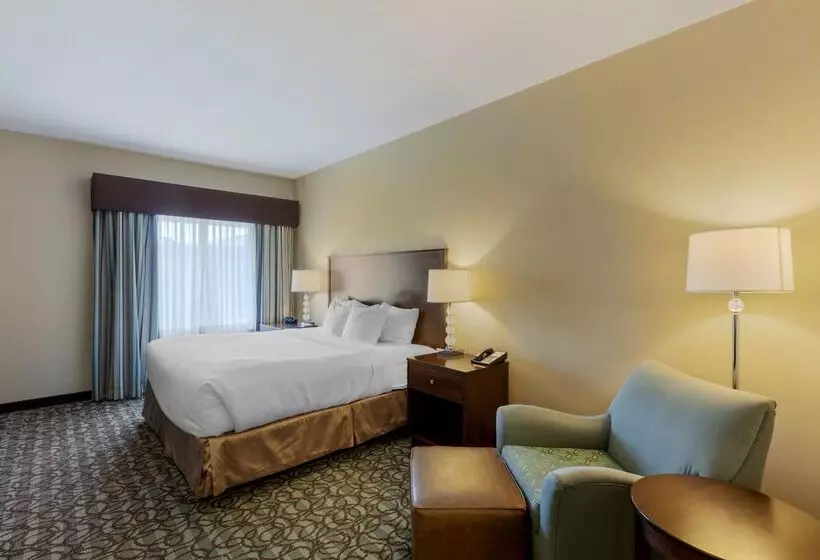 Best Western Plus Walkerton Hotel & Conference Centre