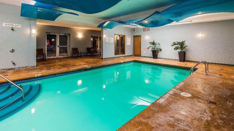 Best Western Plus Walkerton Hotel & Conference Centre