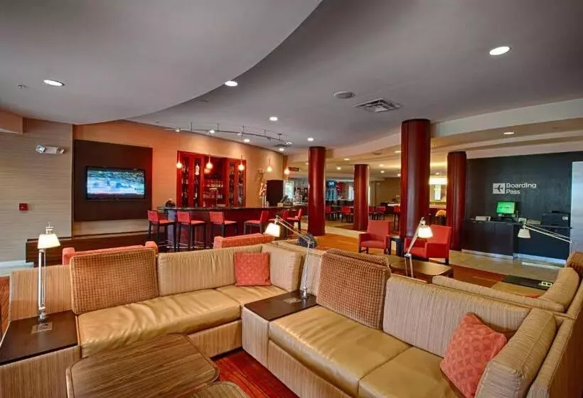 Отель Courtyard Wall At Monmouth Shores Corporate Park