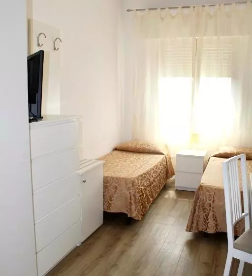 Отель Esplanade