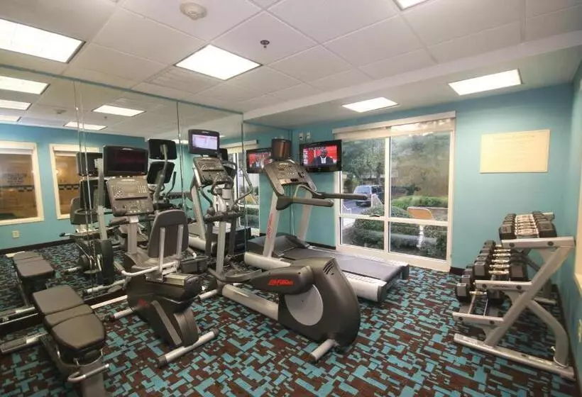 Отель Fairfield Inn & Suites By Marriott Aiken