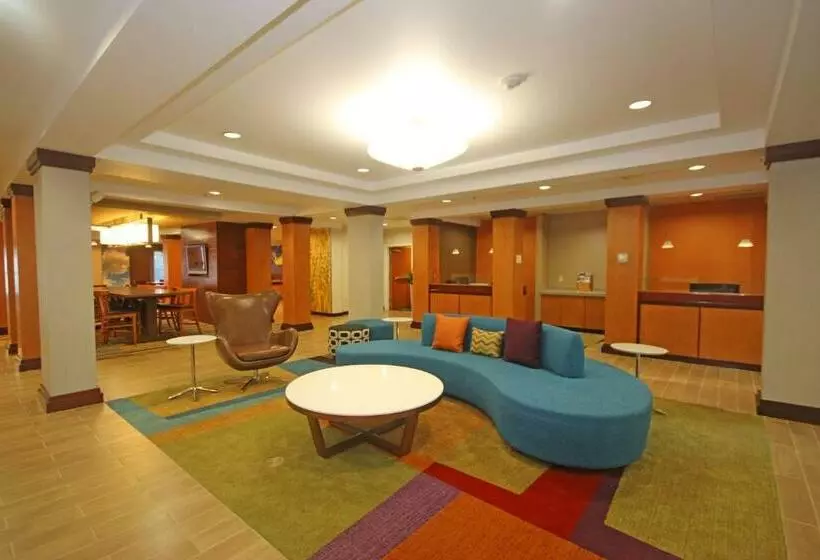 Отель Fairfield Inn & Suites By Marriott Aiken