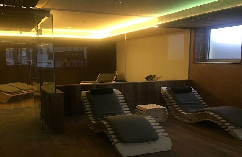 فندق Fedaia Joy B&b