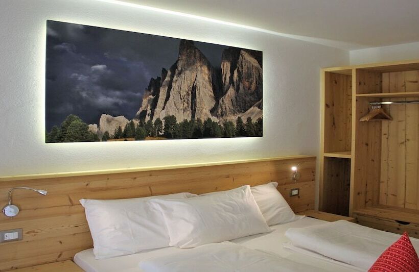 فندق Fedaia Joy B&b