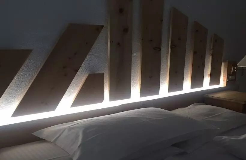 호텔 Fedaia Joy B&b