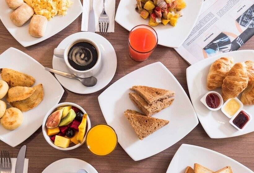 Отель Ibis Lima Larco Miraflores