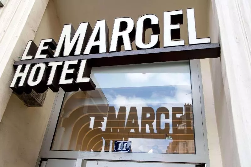 ホテル Hôtel Le Marcel Paris Gare De L Est