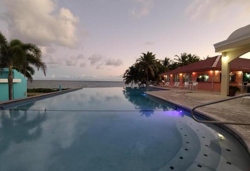 هتل Parador Maunacaribe